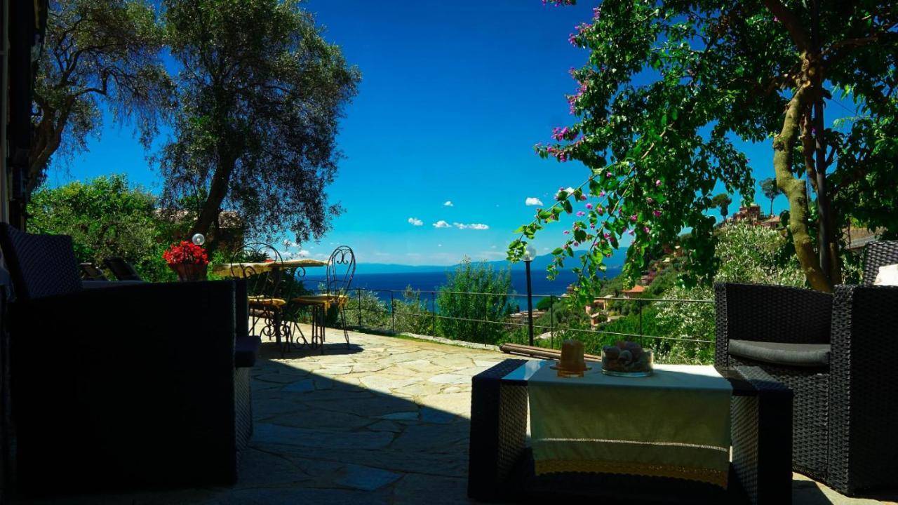 Villino Brunetto Azienda Agrituristica Камольи Экстерьер фото